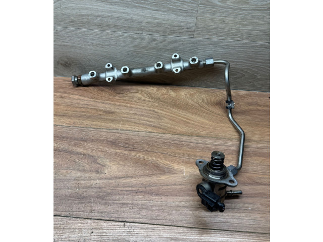 Топливная рампа 05E133320   Audi A3 S3 8V  