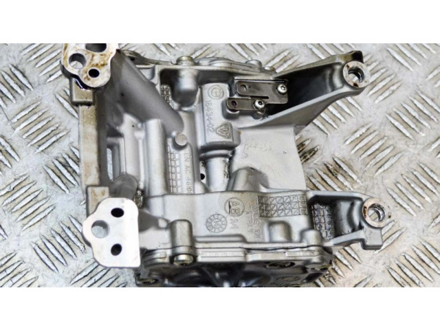 Масляный насос B57 D30 A 8570595 BMW 5 G30 G31 3.0