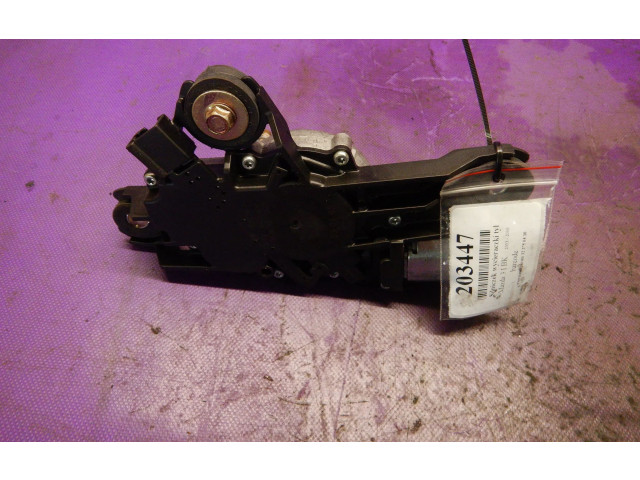 Моторчик заднего дворника 0390201588, 0390201588    Mazda 323 F