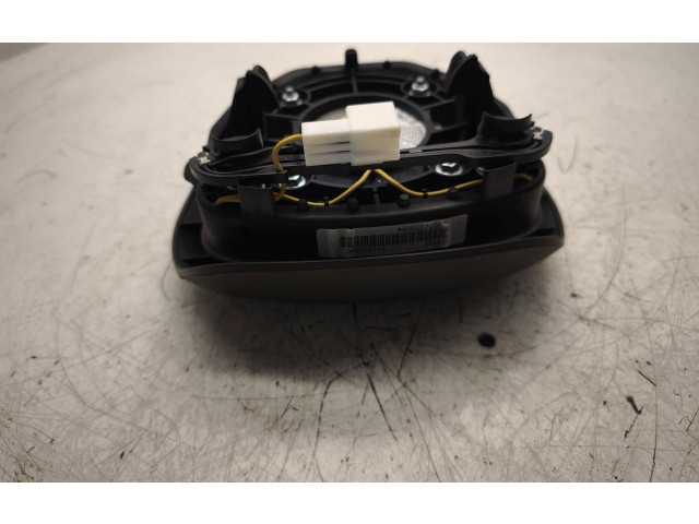 Подушка безопасности водителя 985103942R   Renault Trafic III (X82)