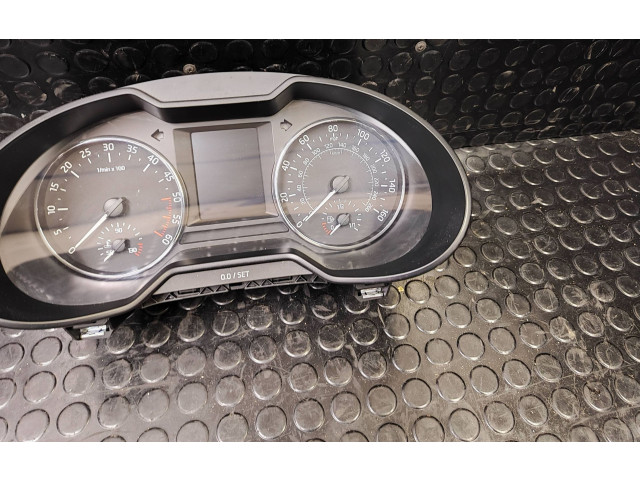 Панель приборов 5E0920951B   Skoda Octavia Mk3 (5E)       