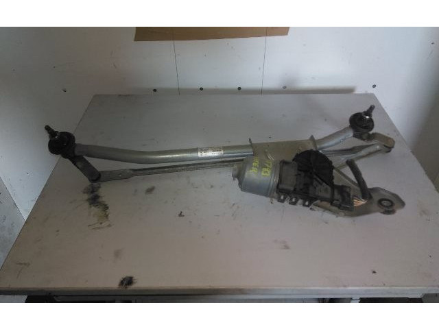 Моторчик дворников 8200619512, 8200619512    Dacia Duster