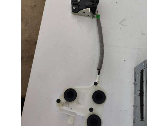 Zámek zadních dveří A0097400600, 214616 Mercedes-Benz E W213 2016