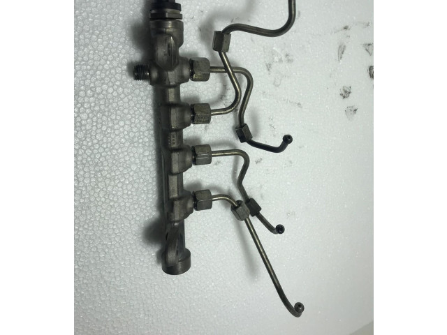 Топливная рампа 55215208, 198A2000   Fiat Bravo  