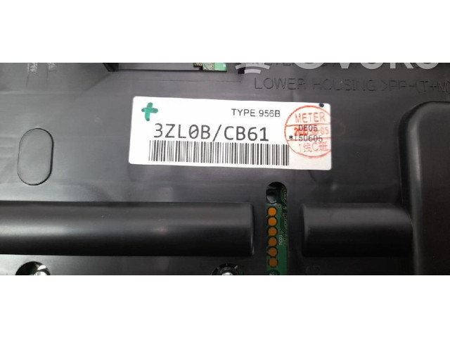 Přístrojová deska Nissan Pulsar 2014 3ZL0BCB61