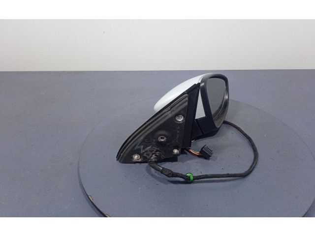 Зеркало электрическое Volkswagen Jetta VI 2011 - 2018 года