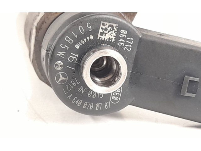 Форсунка 6400700787, A6400700787    Mercedes-Benz A W169  OM 640.940 