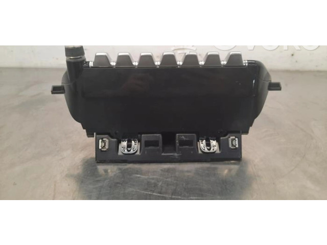 Блок управления климат-контролем 9823457080 Peugeot 2008 II