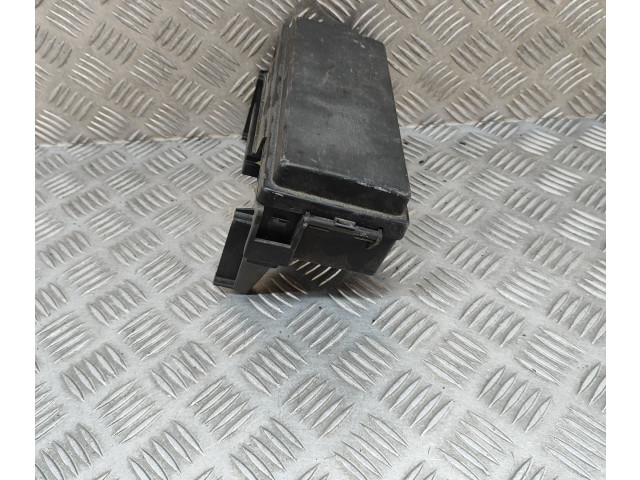 Блок предохранителей 04692085AB Jeep Grand Cherokee (WK)