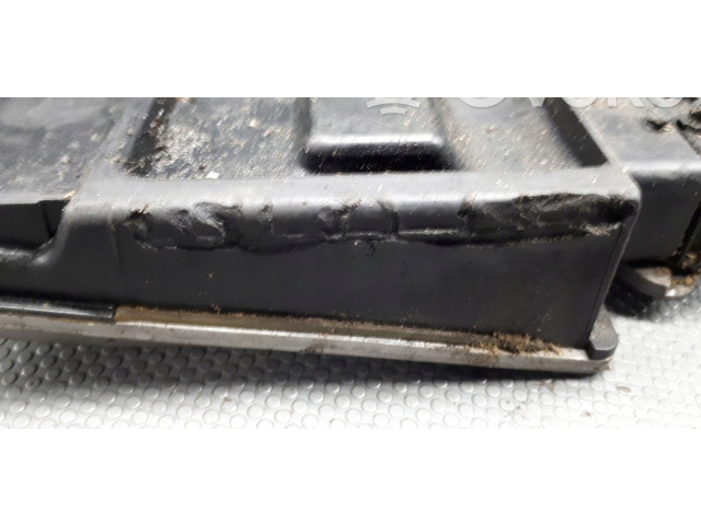 Řídící jednotka 3392073J00 Suzuki Liana 2003