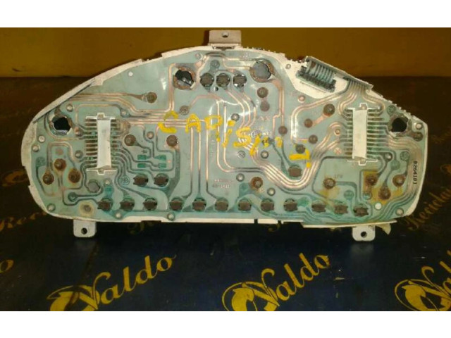 Панель приборов Mitsubishi Carisma