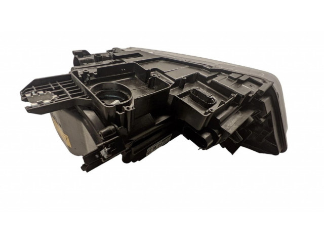 Передняя фара