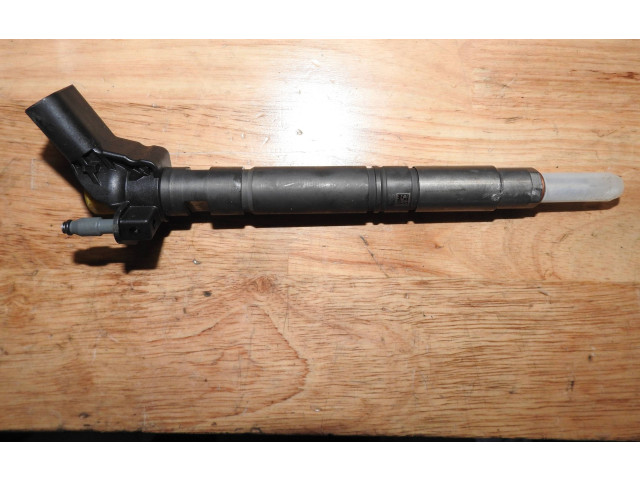 Vstřikovač 0445118032 Audi A8 S8 D5