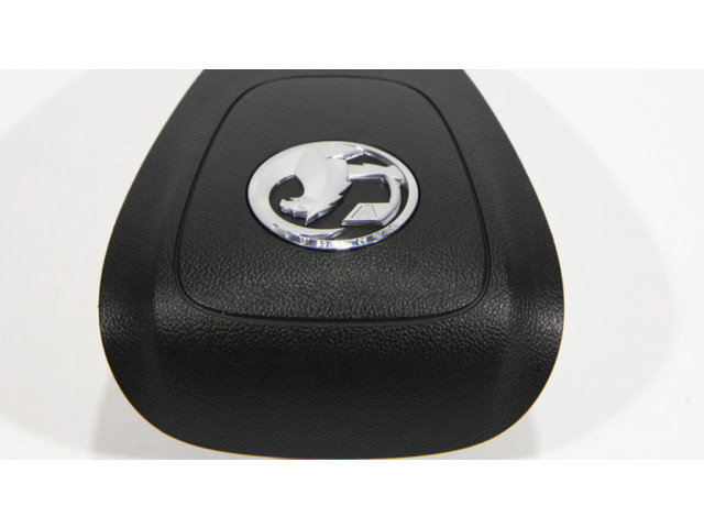 Подушка безопасности водителя 13275647 Vauxhall Astra D