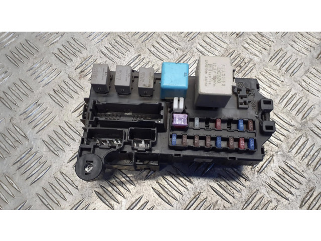 Блок предохранителей 85980B1010 Daihatsu Terios