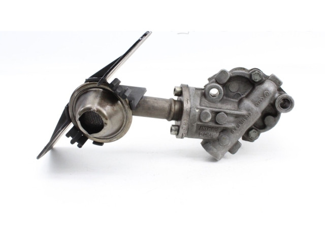 Масляный насос 049115153B Volkswagen Golf II