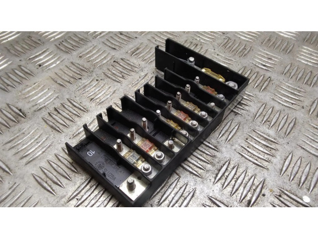 Pojistková skříňka 7H0937550A, 7H6970187FD Volkswagen Transporter - Caravelle T5 2007