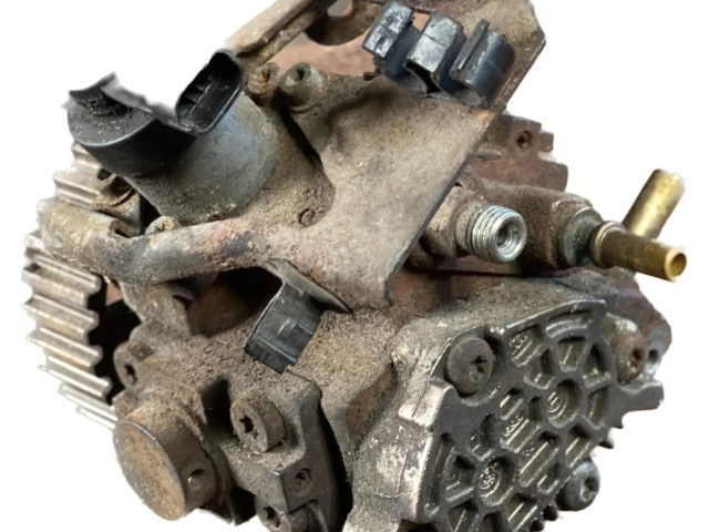 Топливный насос