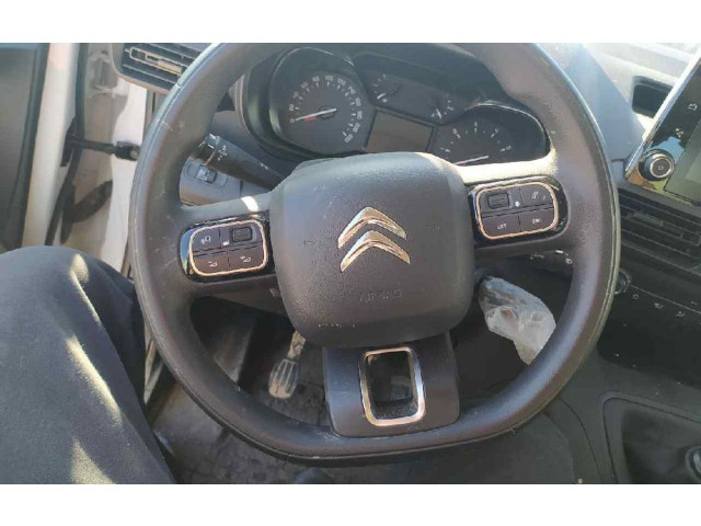 Volant Citroen Berlingo 2018 98210209ZD