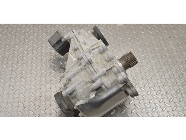 Редуктор коробки передач (раздатка)