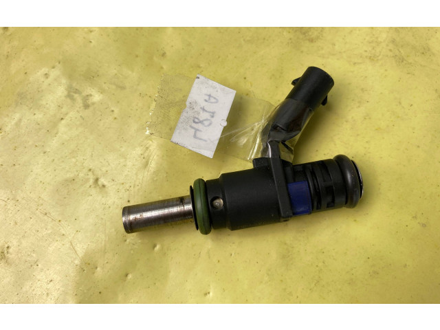 Vstřikovací lišta A0000789023 Mercedes-Benz B W245