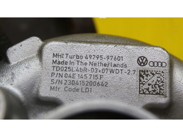  Турбина Volkswagen Golf VII  04E135715F         