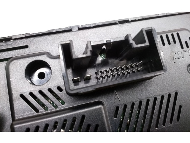 Блок управления климат-контролем 3V0907044AT Skoda Superb B8 (3V)