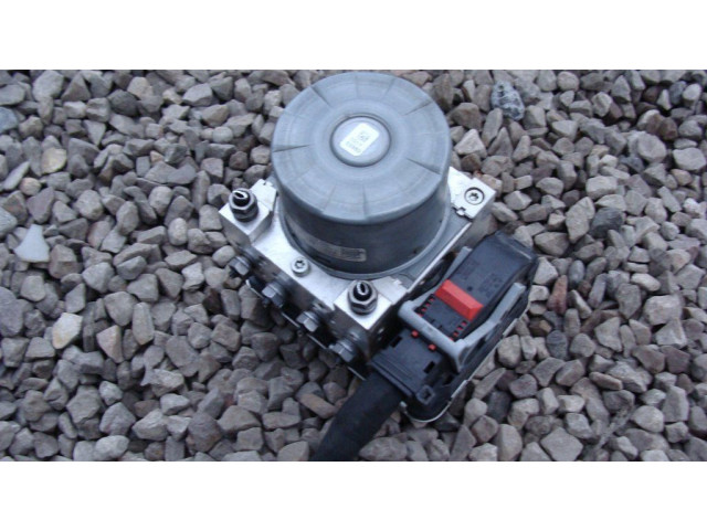 Jednotka ABS 5Q0614517CQ   Audi A3 S3 8V 2013