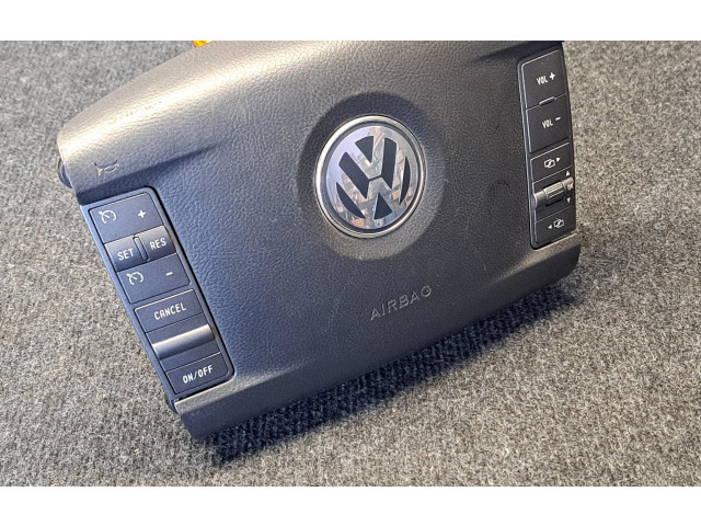 Подушка безопасности водителя 3D0880201CJ   Volkswagen Phaeton