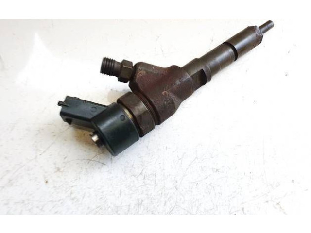 Форсунка 0445110008, 9635196580 Citroen Xantia