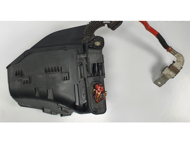 Блок предохранителей     Volvo V70    