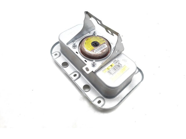 Радиатор охлаждающей жидкости 2002112   Lancia  Delta   -  года