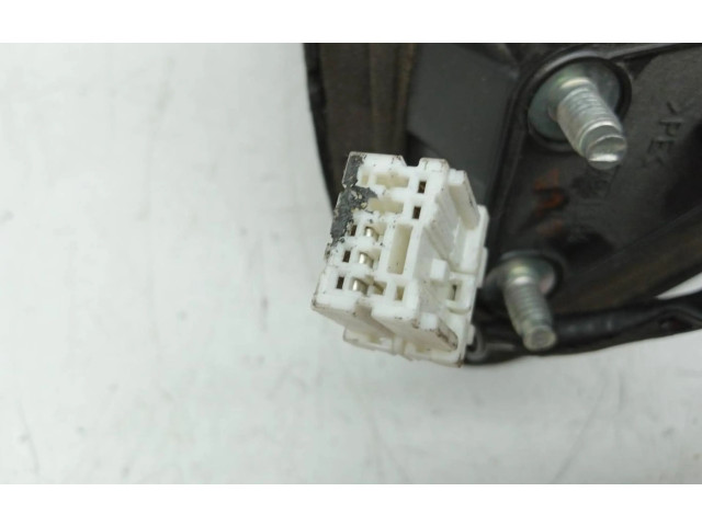 Zpětné zrcátko  Nissan Maxima   010410  