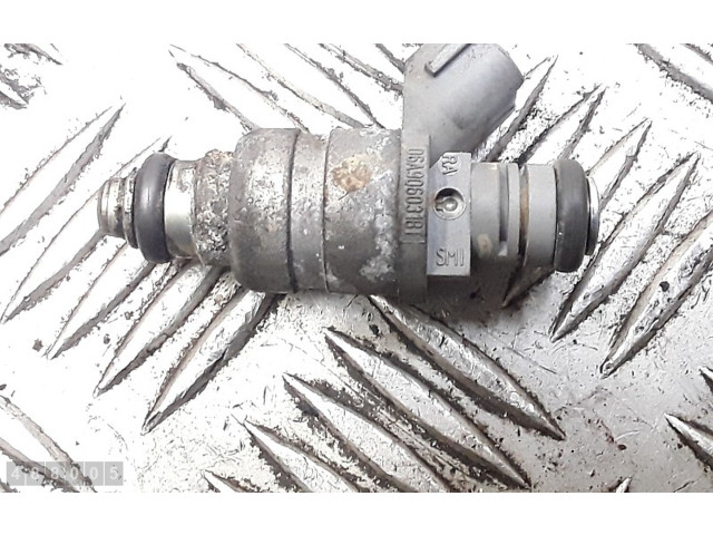 Форсунка 06a906031bt Audi A3 S3 8P BSE