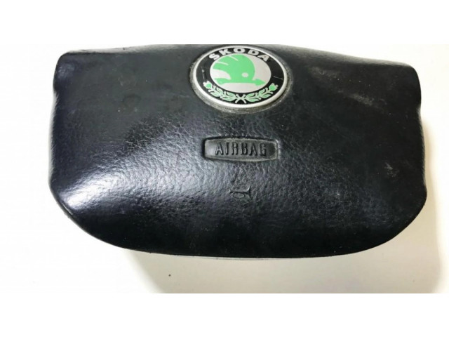 Подушка безопасности водителя 1u0880201   Skoda Octavia Mk1 (1U)