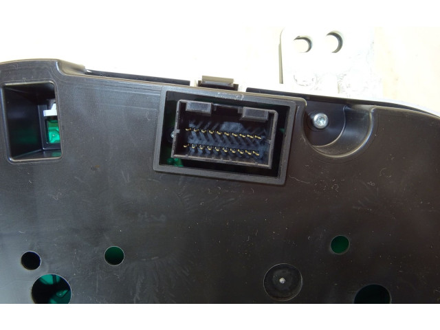 Přístrojová deska  KIA Venga 2015 94009-1P100  