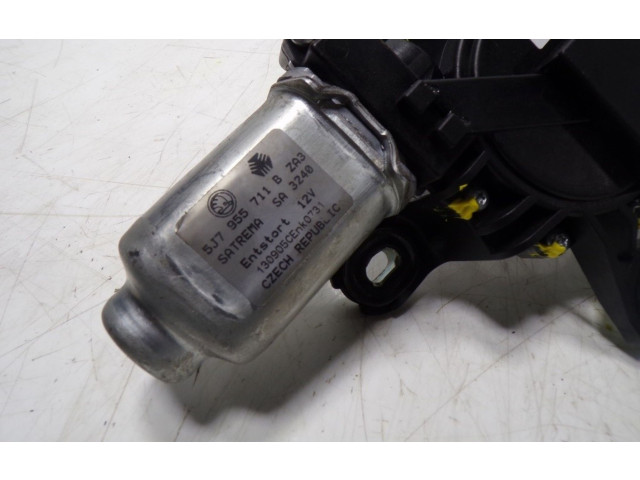 Моторчик заднего дворника 5J7955711B, 5J7955711B Skoda Yeti (5L)