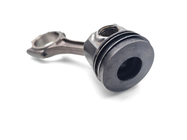 Поршень с шатуном BSY BSY Mitsubishi Outlander