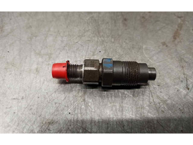 Форсунка Mitsubishi Montero 4D56