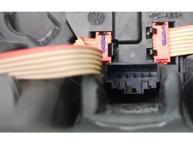 Руль Volkswagen Jetta VI 2011-2018 года 5C0419091Q, 5K0959542A