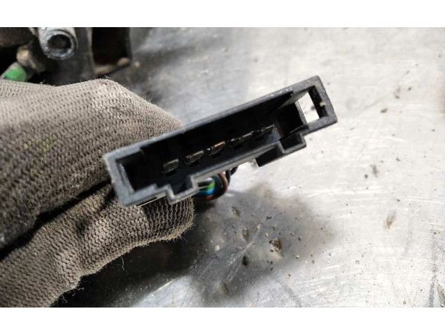 Зеркало электрическое Skoda Octavia Mk1 (1U) 1996 - 2004 года