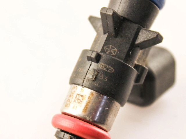 Vstřikovač 05184085AC   Dodge Grand Caravan  pro benzínový motor 3.6  