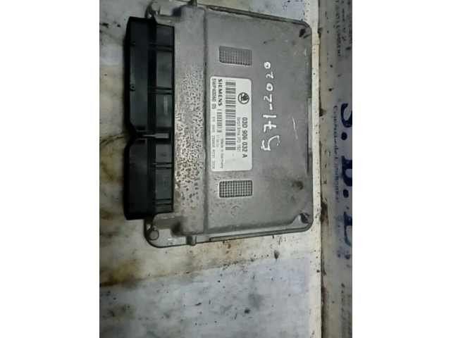 Блок управления двигателя 03D906032A Skoda Fabia Mk1 (6Y)