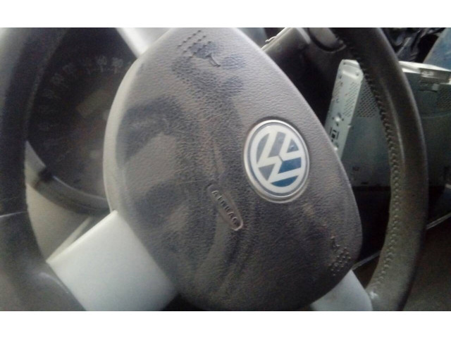 Подушка безопасности водителя    Volkswagen New Beetle