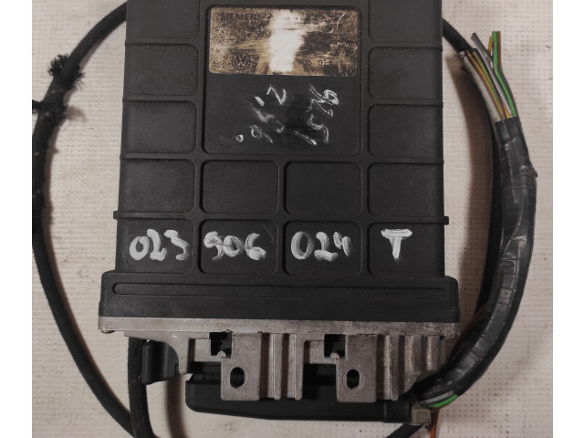 Блок управления двигателем Блок управления 023906024T Volkswagen Transporter - Caravelle T4