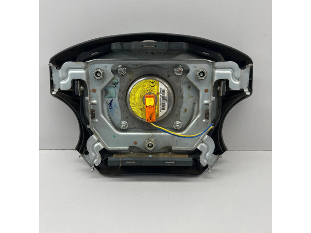 Подушка безопасности водителя    Toyota Hilux (AN10, AN20, AN30)