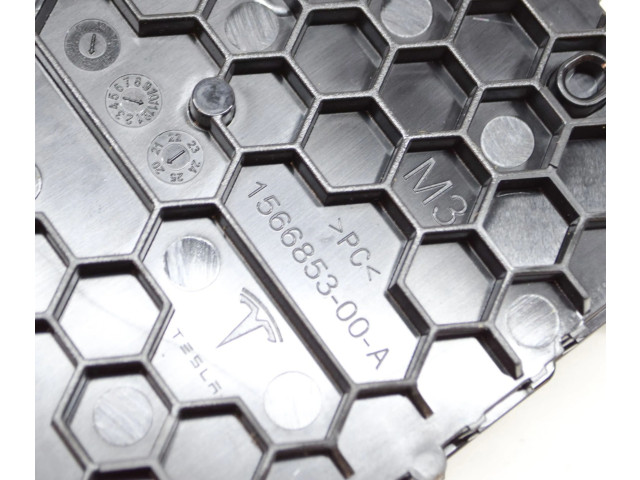 Блок комфорта 156745400B, 156685300A Tesla Model 3