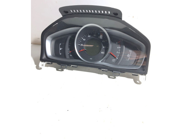 Панель приборов 31327751, 0057064   Volvo XC60       