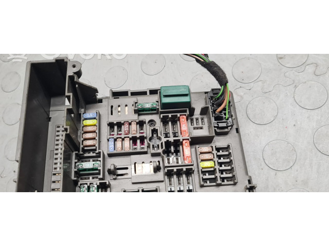   Pojistková skříňka 9119446, 7925000002   BMW X1 E84 2013