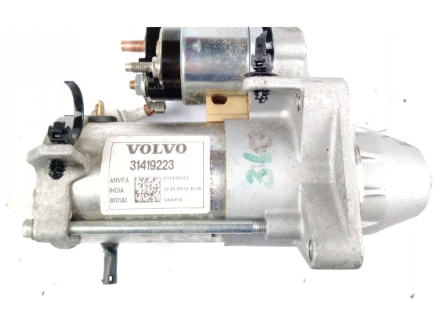 Стартер 31652687 Volvo XC40